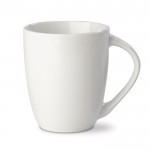 Mug di porcellana con grande manico triangolare prodotta in EU 270ml color bianco