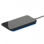 Powerbank wireless rettangolare ultrasottile con finitura gommata da 5W color blu scuro terza vista