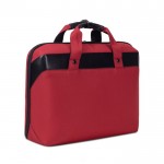 Borsa in r-PET con tracolla regolabile e tasca imbottita per pc 17” color rosso